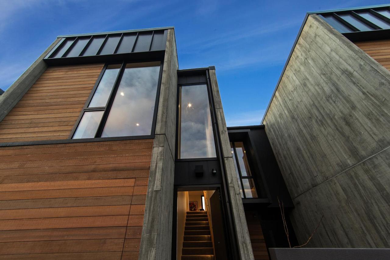 Funk In The City - Luxury Laneway Apartment With Single Garage Christchurch Dış mekan fotoğraf